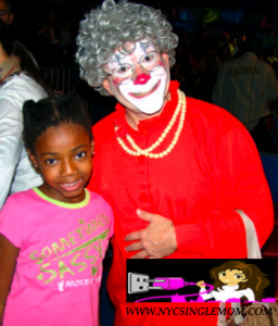 Big Apple Circus Clown Grandma w/NYC Single Mom's Daughter