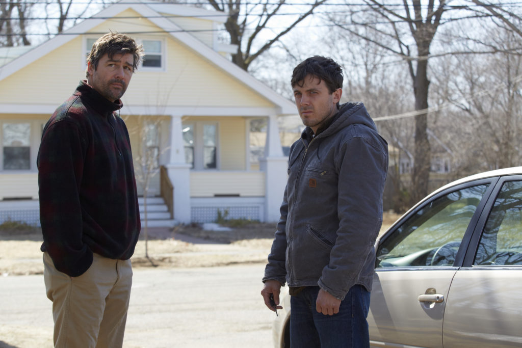 Kyle Chandler, Casey Affleck Credit_ Claire Folger, Courtesy of Amazon Studios and Roadside Attractions1467243360