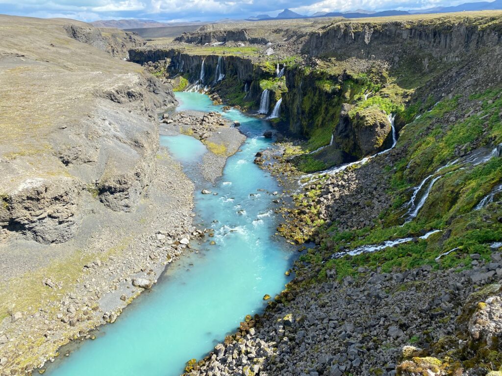 Friend In Iceland’s Classic Stops & the Highlands Tours